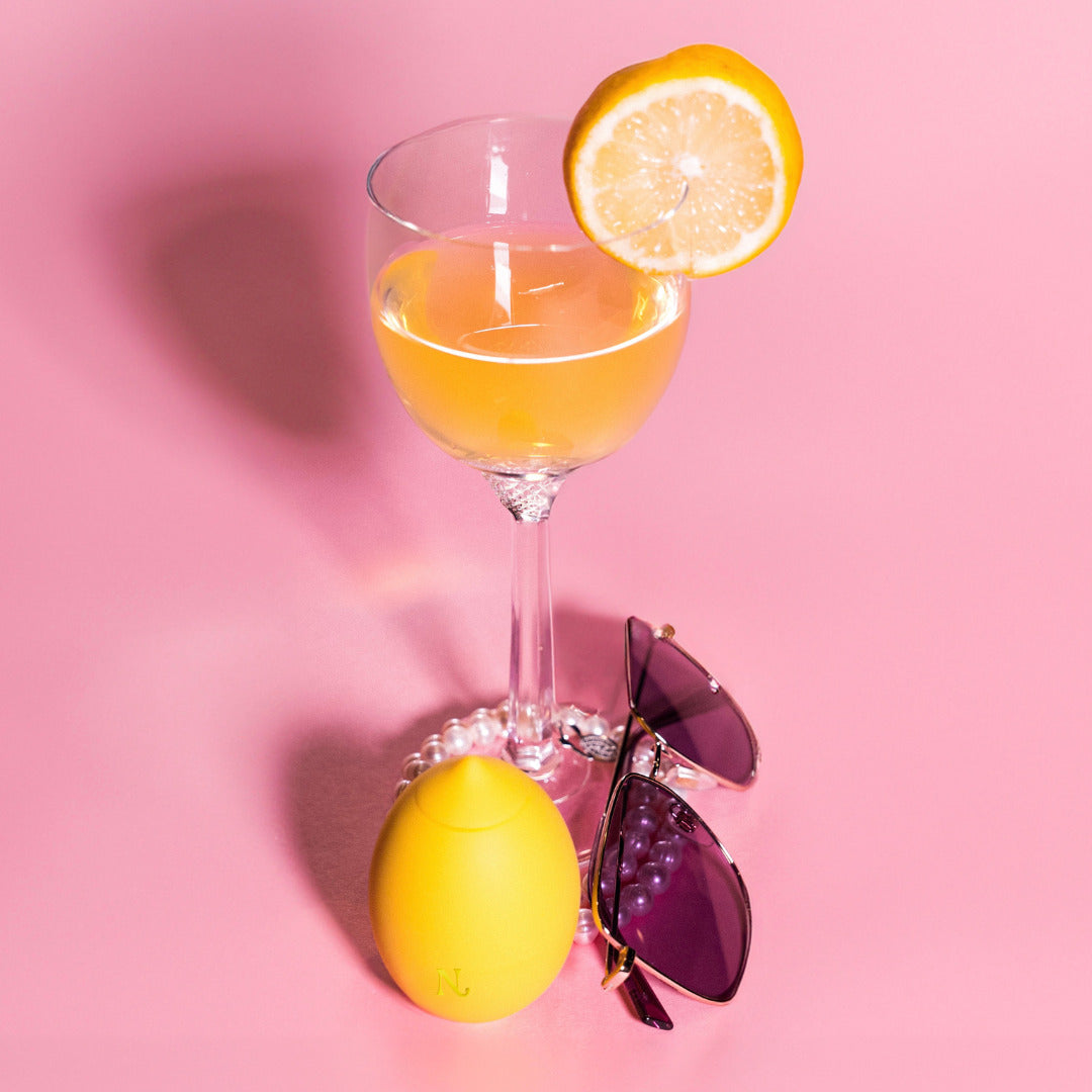 Lemon Clitoral Vibrator — in ricarica
